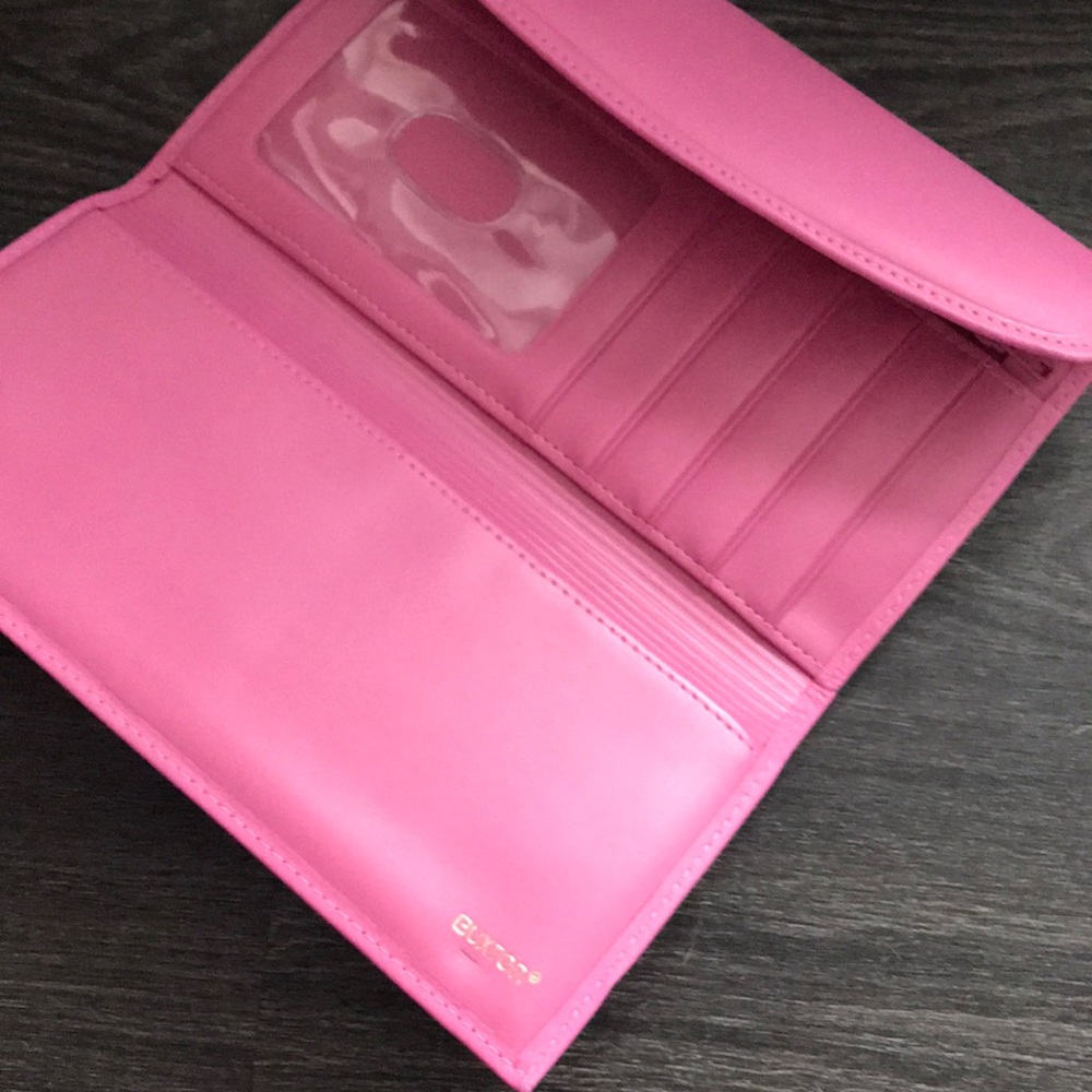 Buxton | pink leather wallet with coin purse - Picture 3 of 4
